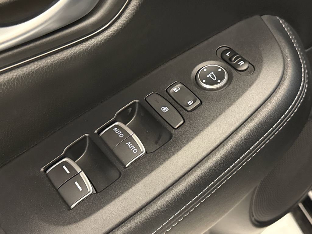 New 2026 Honda HR-V EX-L image 21