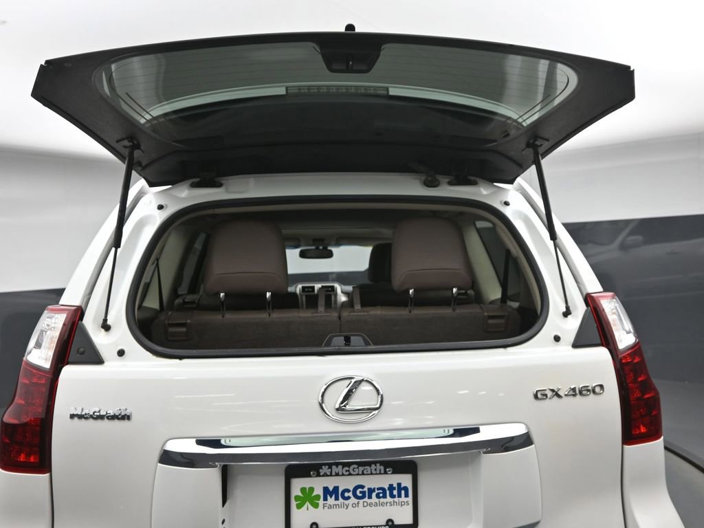 Used 2019 Lexus GX 460 image 11