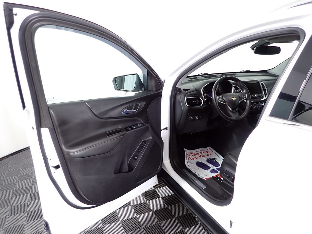 Used 2022 Chevrolet Equinox Premier AWD/4WD image 20