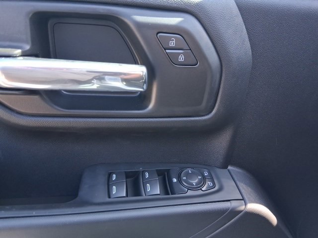 New 2026 Chevrolet Silverado 1500 Custom Trail Boss w/ Dark Appearance Package image 28