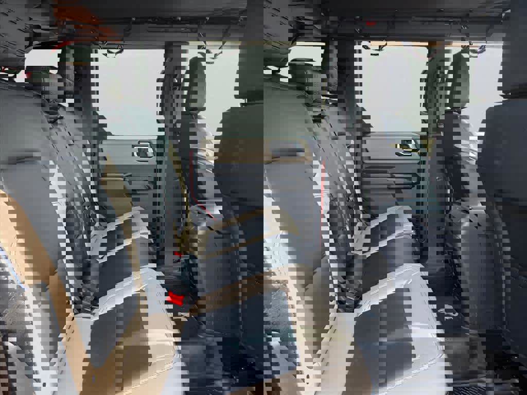 Used 2024 Ford Bronco Wildtrak image 30