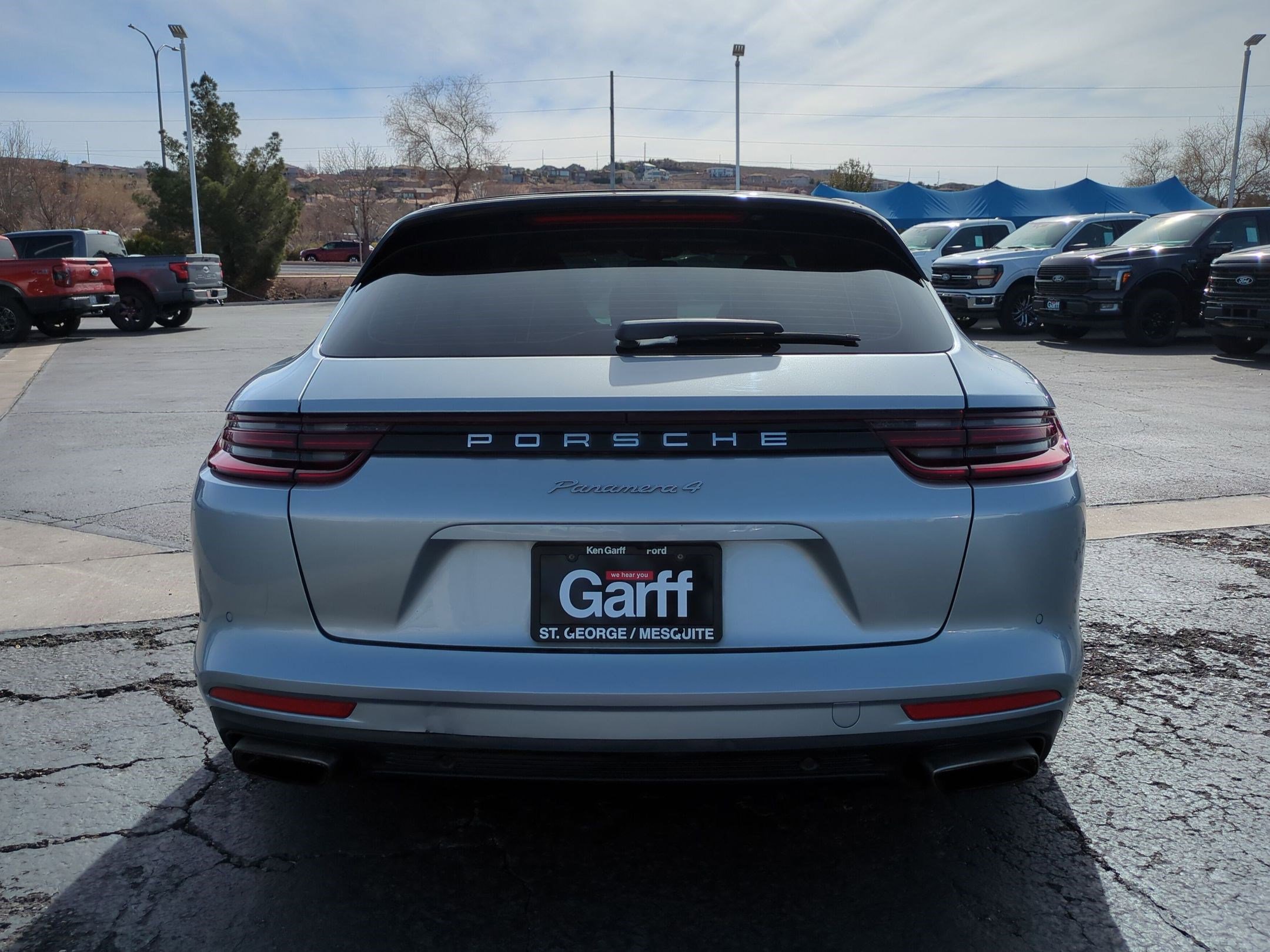 Used 2018 Porsche Panamera 4 image 5