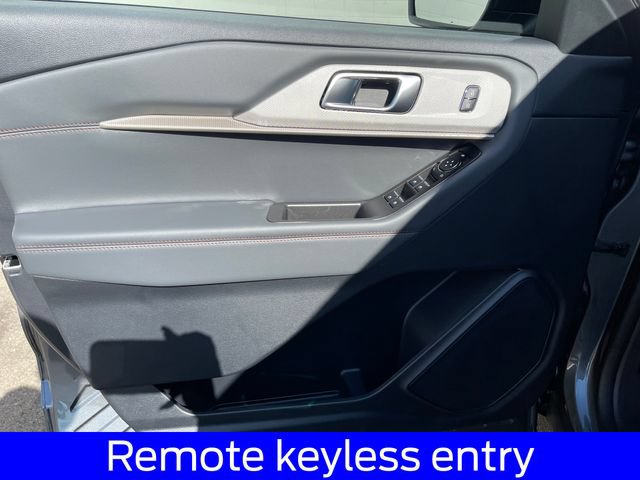 New 2026 Ford Explorer Active w/ Active Comfort Package AWD/4WD image 10