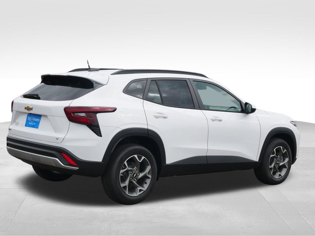 New 2026 Chevrolet Trax LT w/ Driver Confidence Package image 6