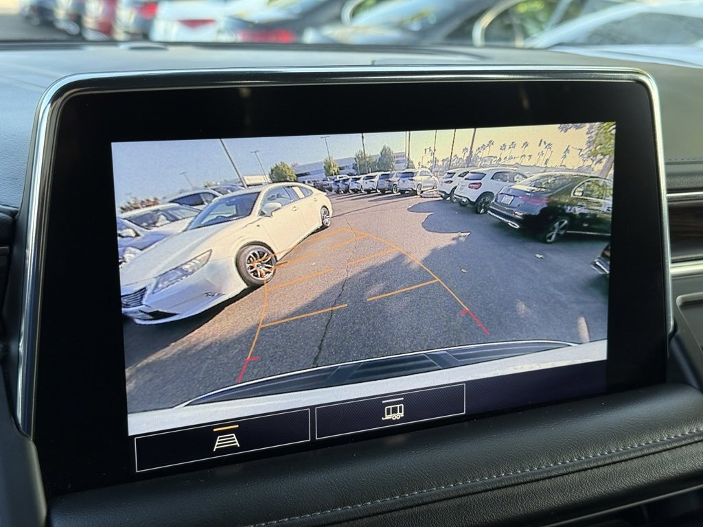 Used 2021 Chevrolet Tahoe LT image 3