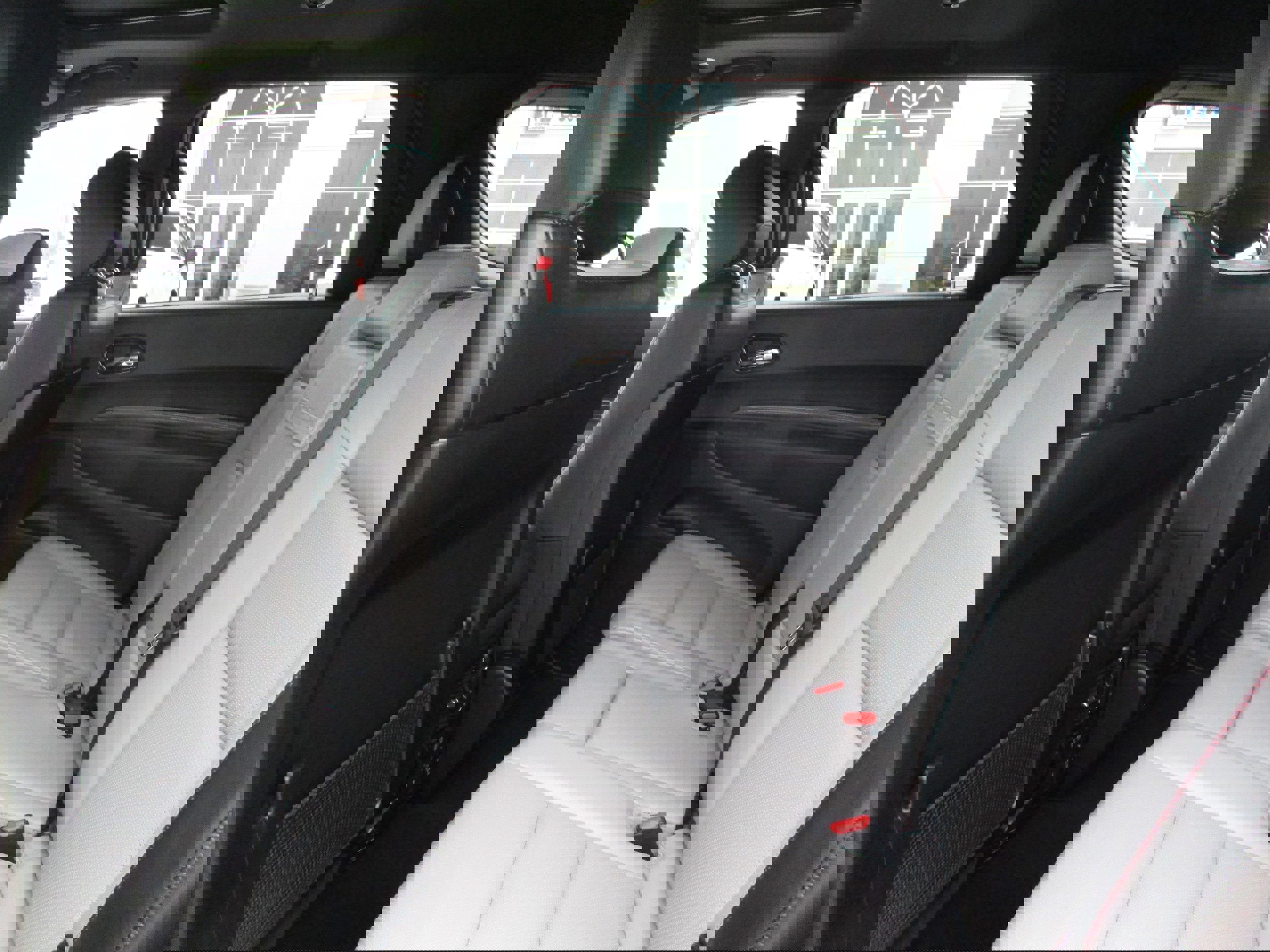 Used 2024 Dodge Durango GT image 41