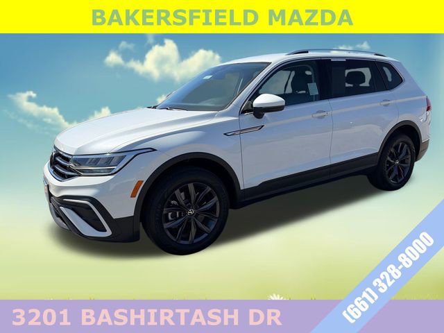 Used 2023 Volkswagen Tiguan SE FWD image 1