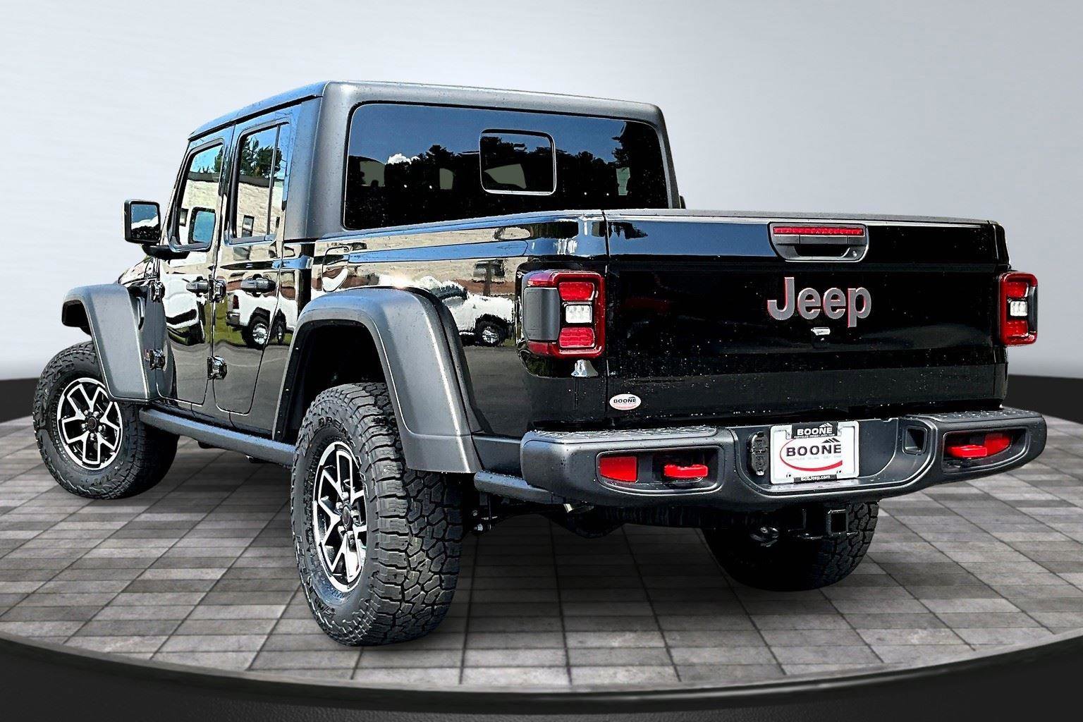 New 2025 Jeep Gladiator Rubicon image 4