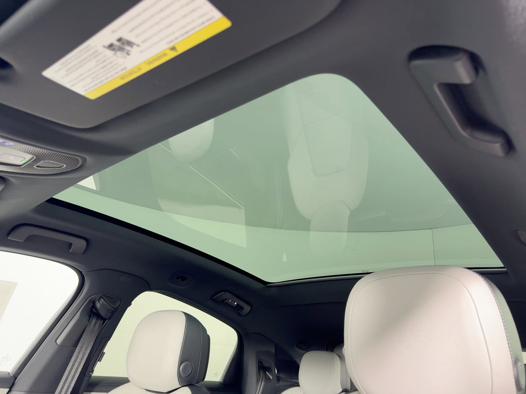 Certified 2026 Porsche Cayenne Coupe image 16