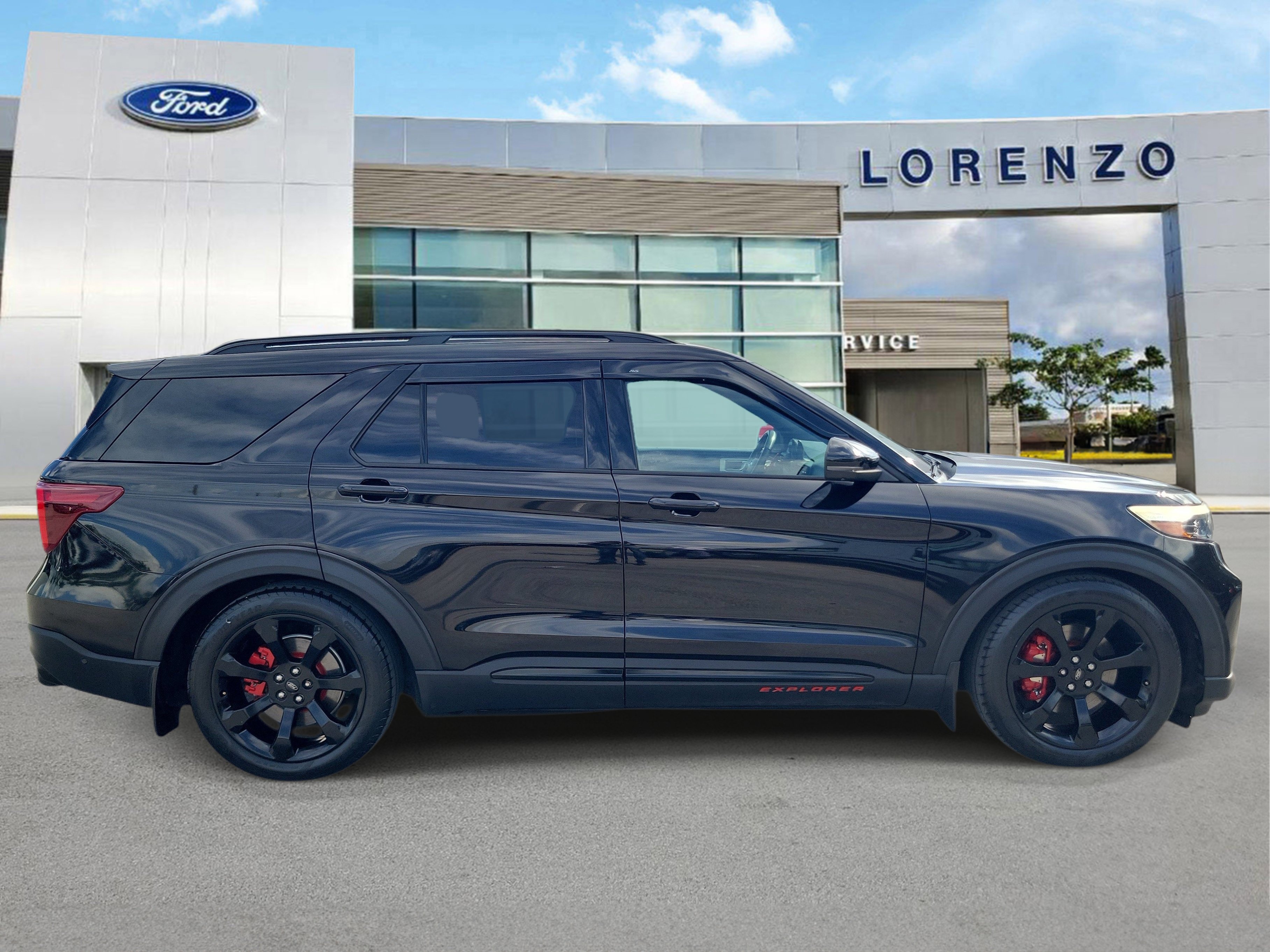 Used 2020 Ford Explorer ST w/ ST Street Pack AWD/4WD image 4