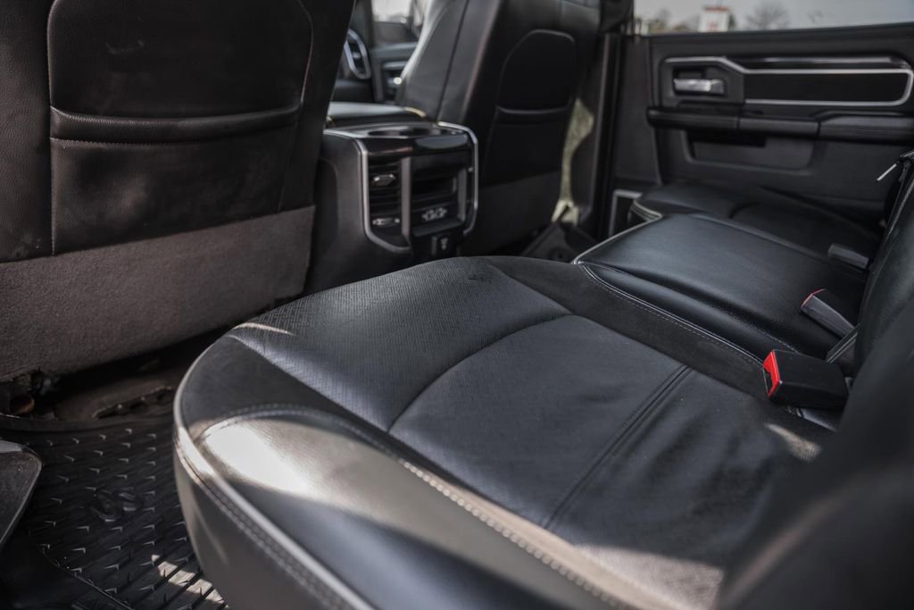 Used 2021 RAM 3500 Laramie w/ Night Edition image 43