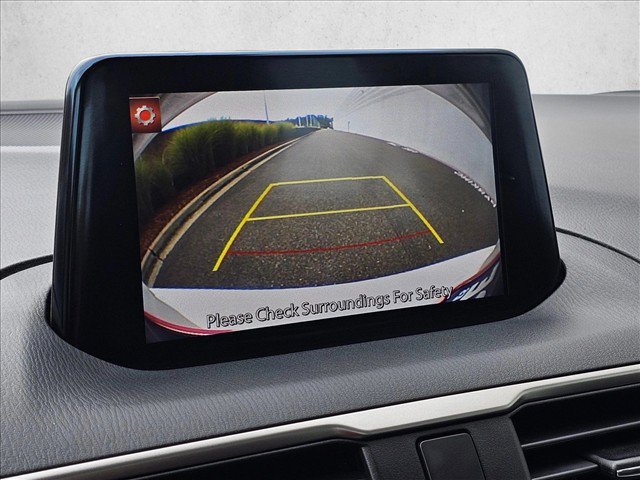 Used 2018 MAZDA MAZDA3 Touring FWD image 29