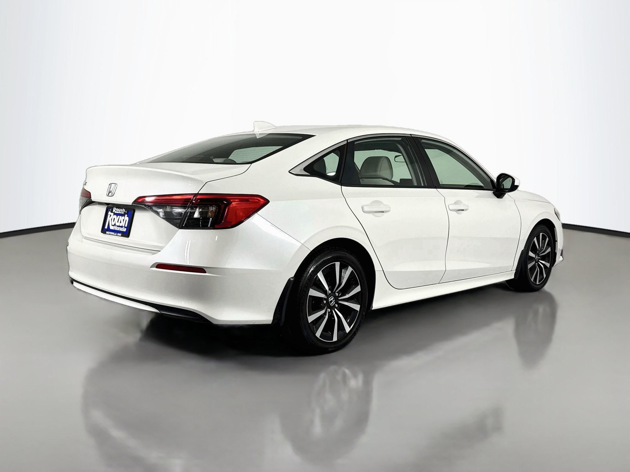 Certified 2024 Honda Civic EX image 5