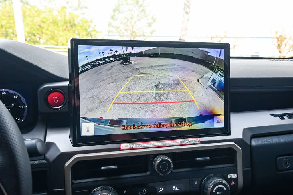 Used 2025 Toyota Tacoma TRD Off-Road image 25