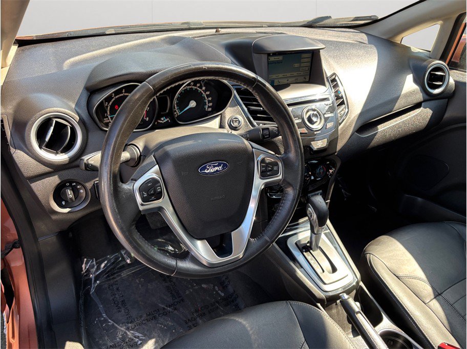 Used 2017 Ford Fiesta Titanium FWD image 6