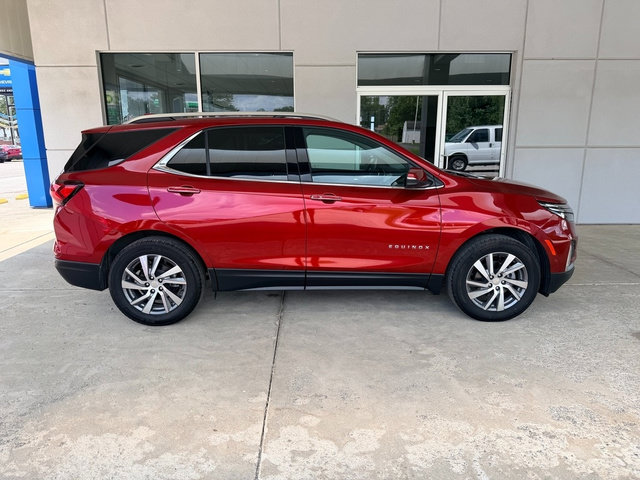 Used 2024 Chevrolet Equinox Premier AWD/4WD image 6