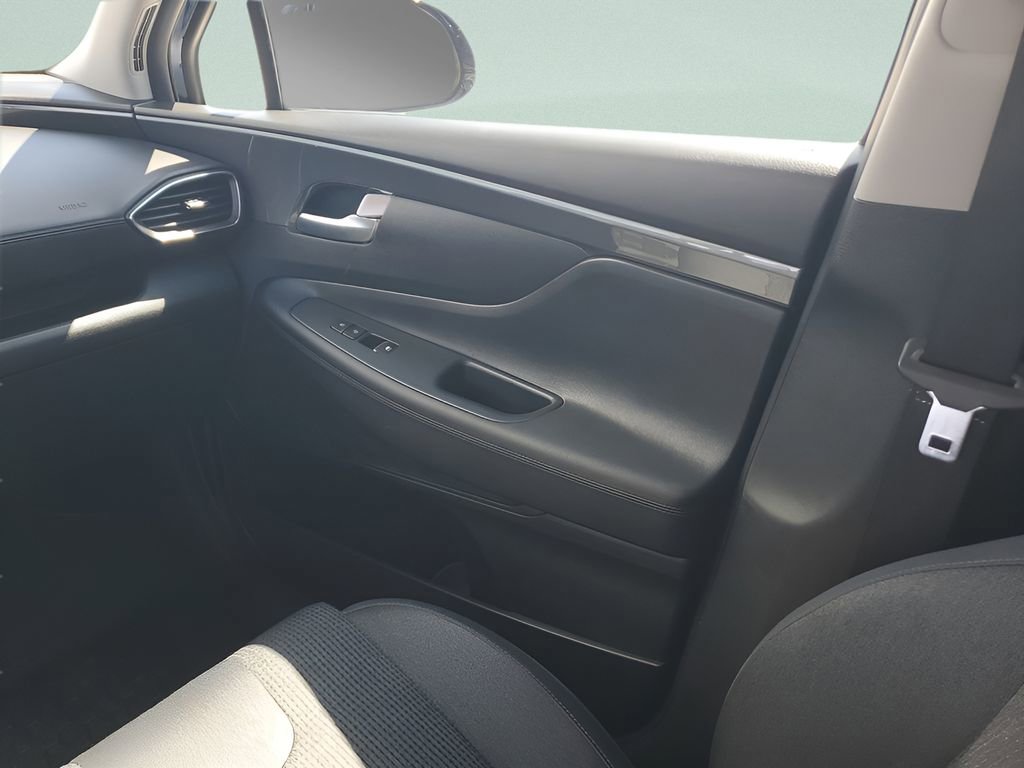 Used 2023 Hyundai Santa Fe SEL FWD image 13