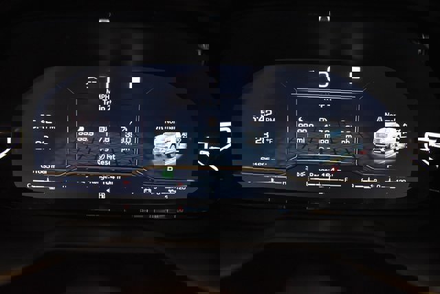 Used 2023 GMC Yukon Denali Ultimate image 28