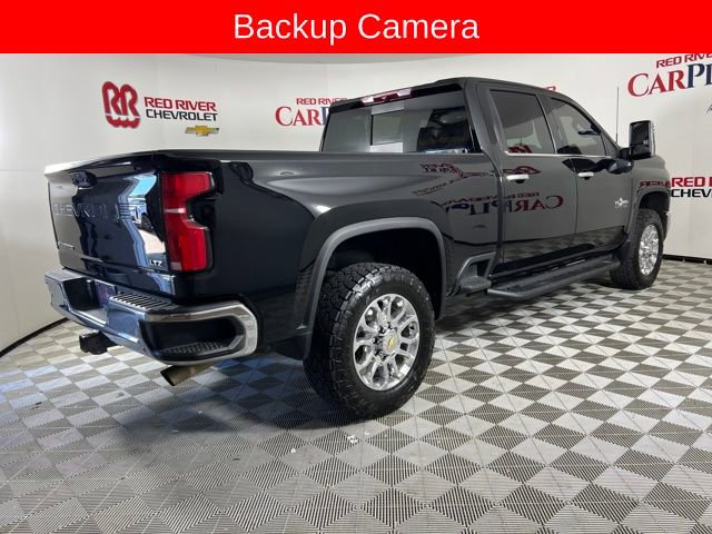 Used 2024 Chevrolet Silverado 2500 LTZ w/ LTZ Texas Edition image 10