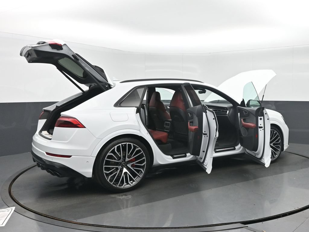 Used 2024 Audi SQ8 Premium Plus w/ S Sport Package AWD/4WD image 37