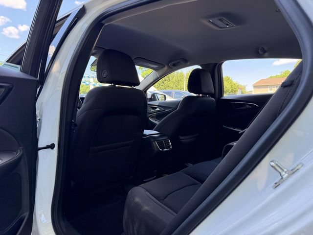 Used 2022 Chevrolet Malibu LT FWD image 15