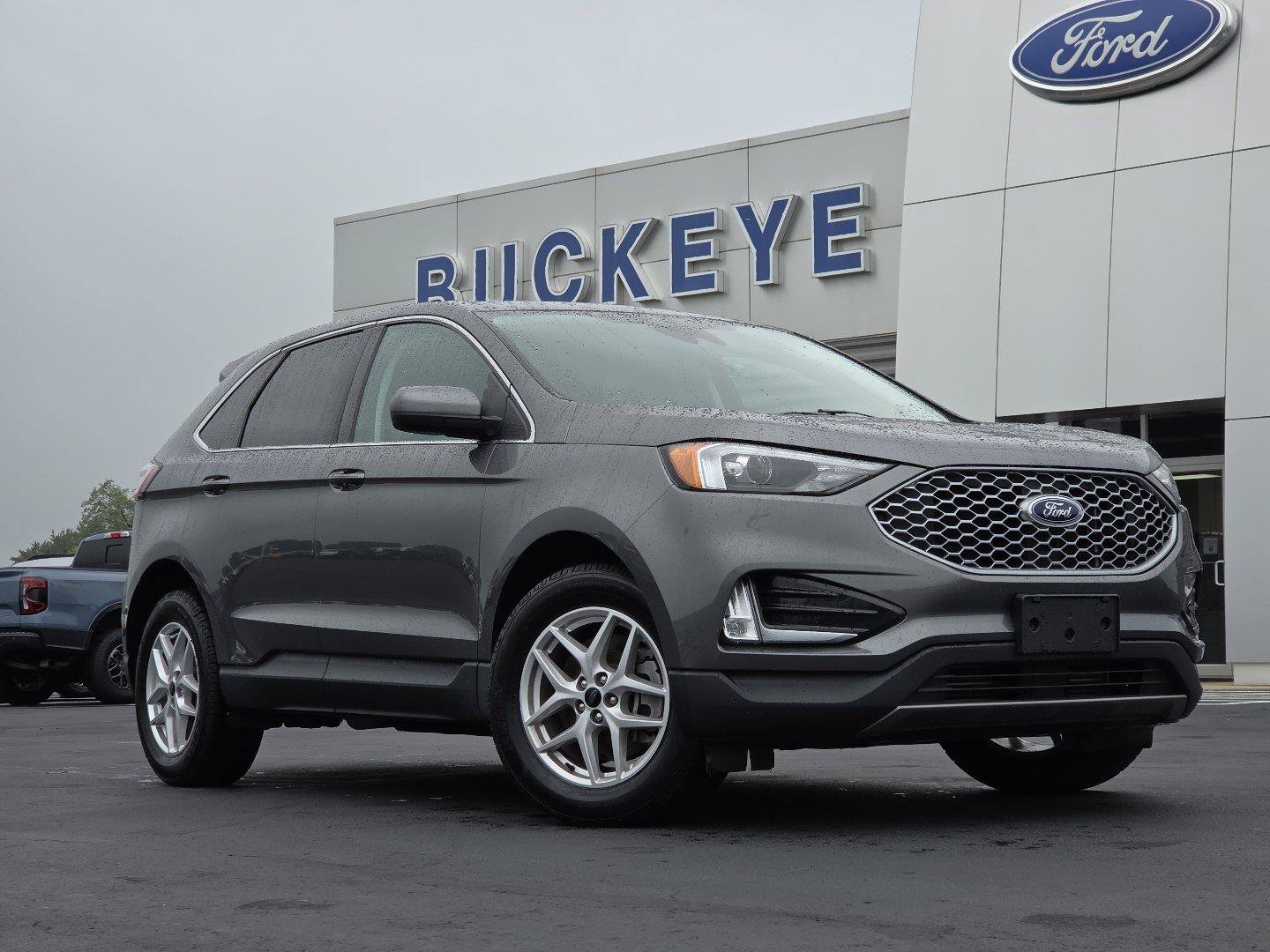 Used 2023 Ford Edge SEL w/ Convenience Package AWD/4WD image 2