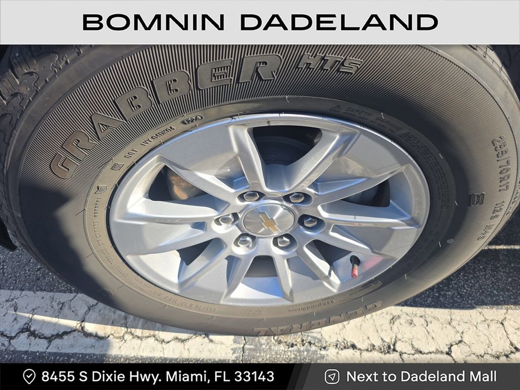 Used 2024 Chevrolet Silverado 1500 LT image 8