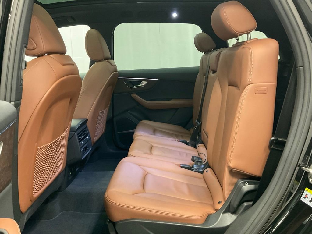 Used 2025 Audi Q7 3.0T Premium Plus image 33