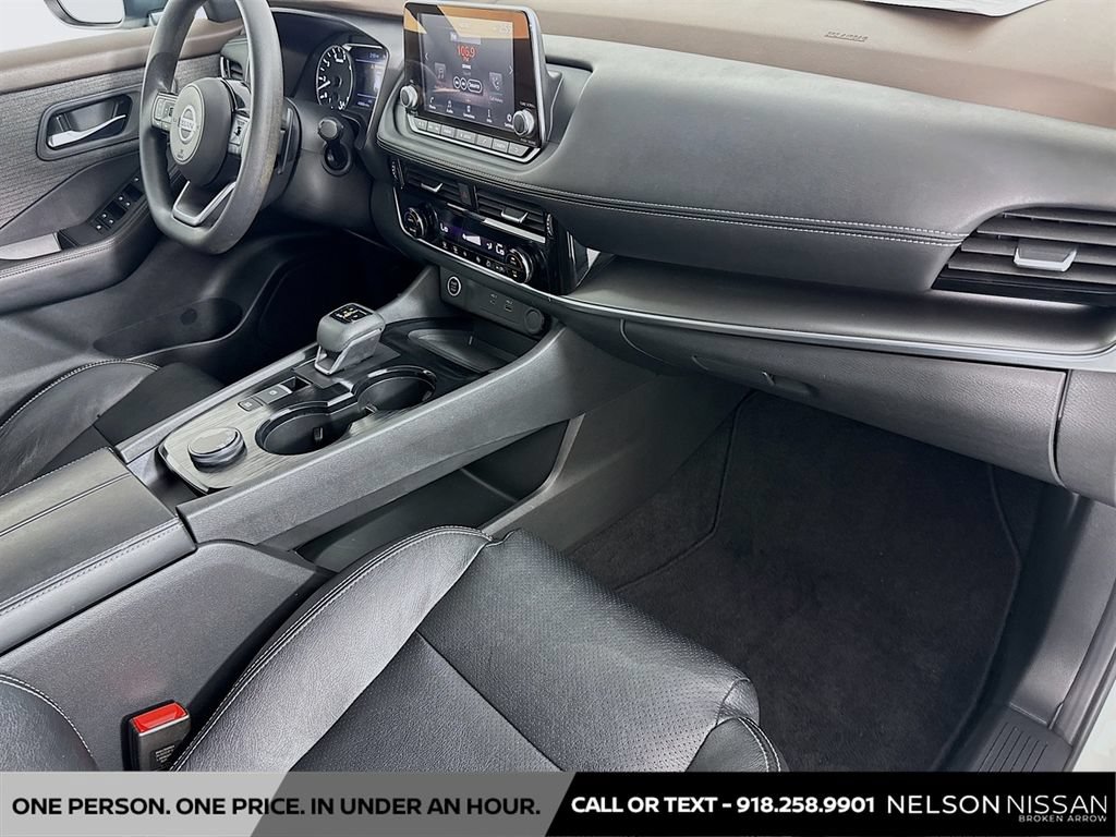 Used 2021 Nissan Rogue SV AWD/4WD image 27