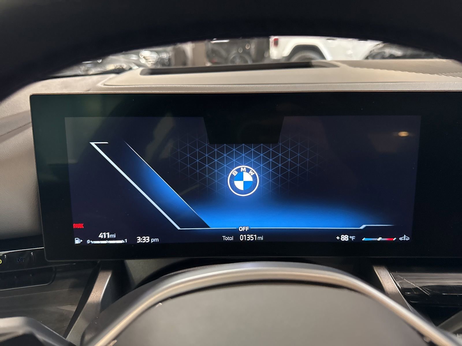 Used 2025 BMW 530i image 33