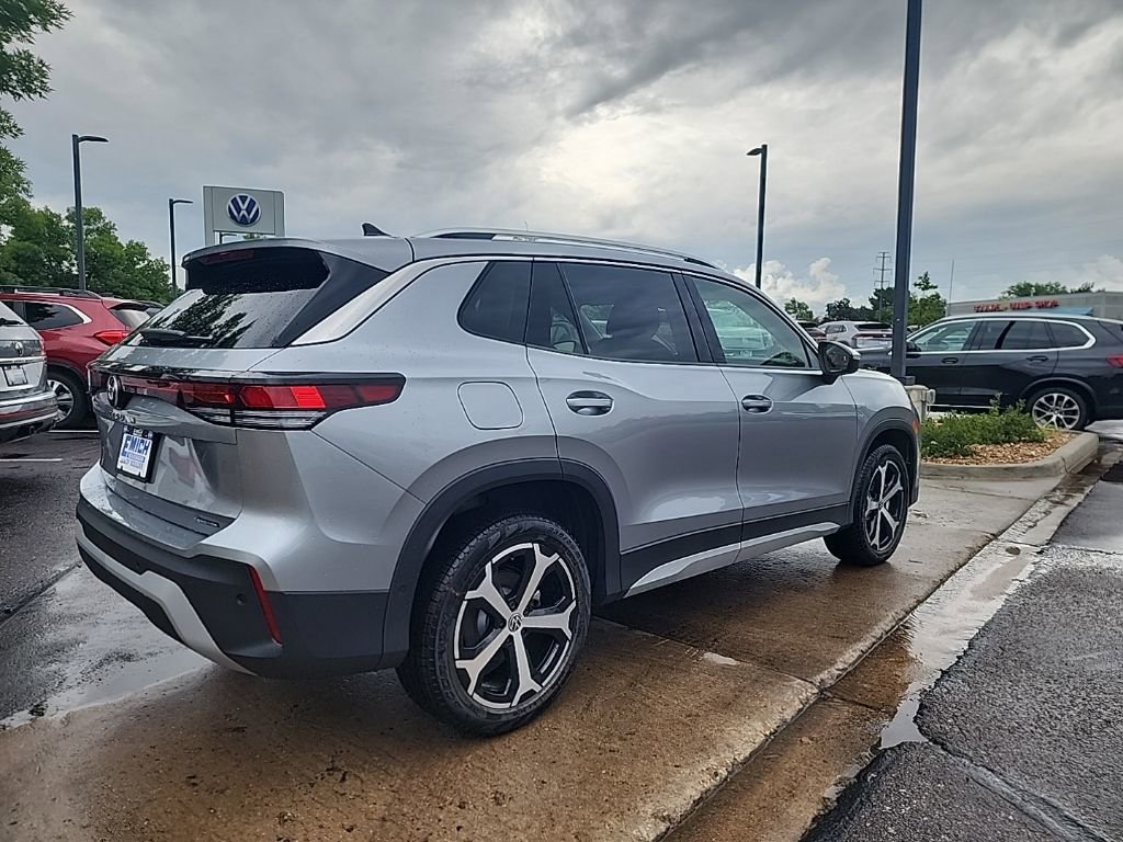 New 2025 Volkswagen Tiguan SE image 5