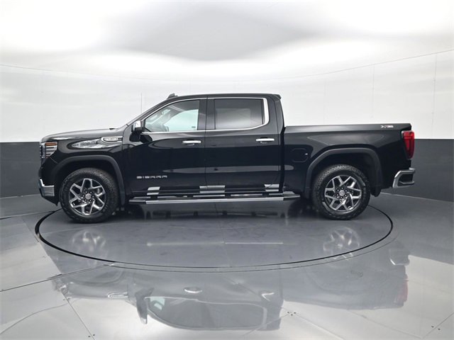 Used 2023 GMC Sierra 1500 SLT w/ SLT Premium Package image 8