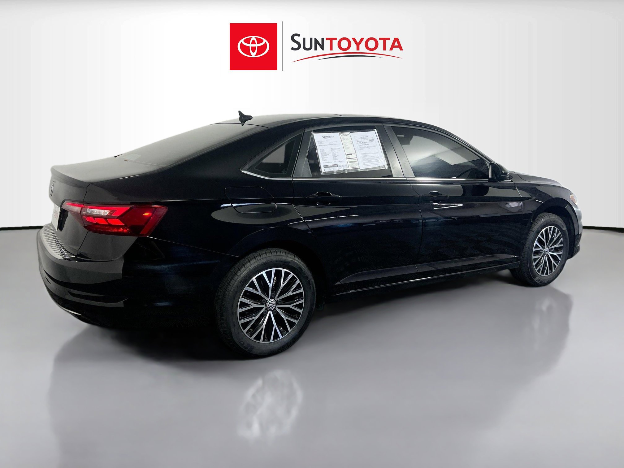 Used 2020 Volkswagen Jetta SE image 4