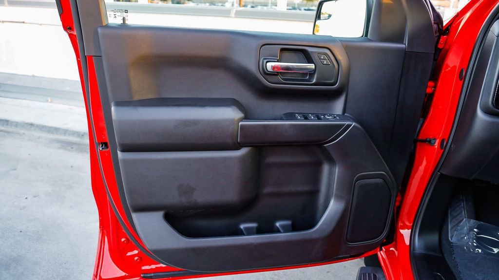 Used 2024 Chevrolet Silverado 1500 Custom w/ LPO, Dark Essentials Package image 24