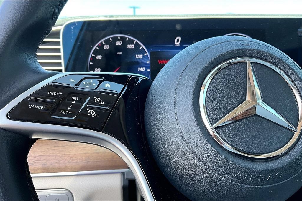 Used 2025 Mercedes-Benz GLE 350 4MATIC image 24
