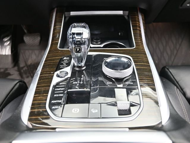 Used 2020 BMW X7 xDrive40i w/ Executive Package image 16