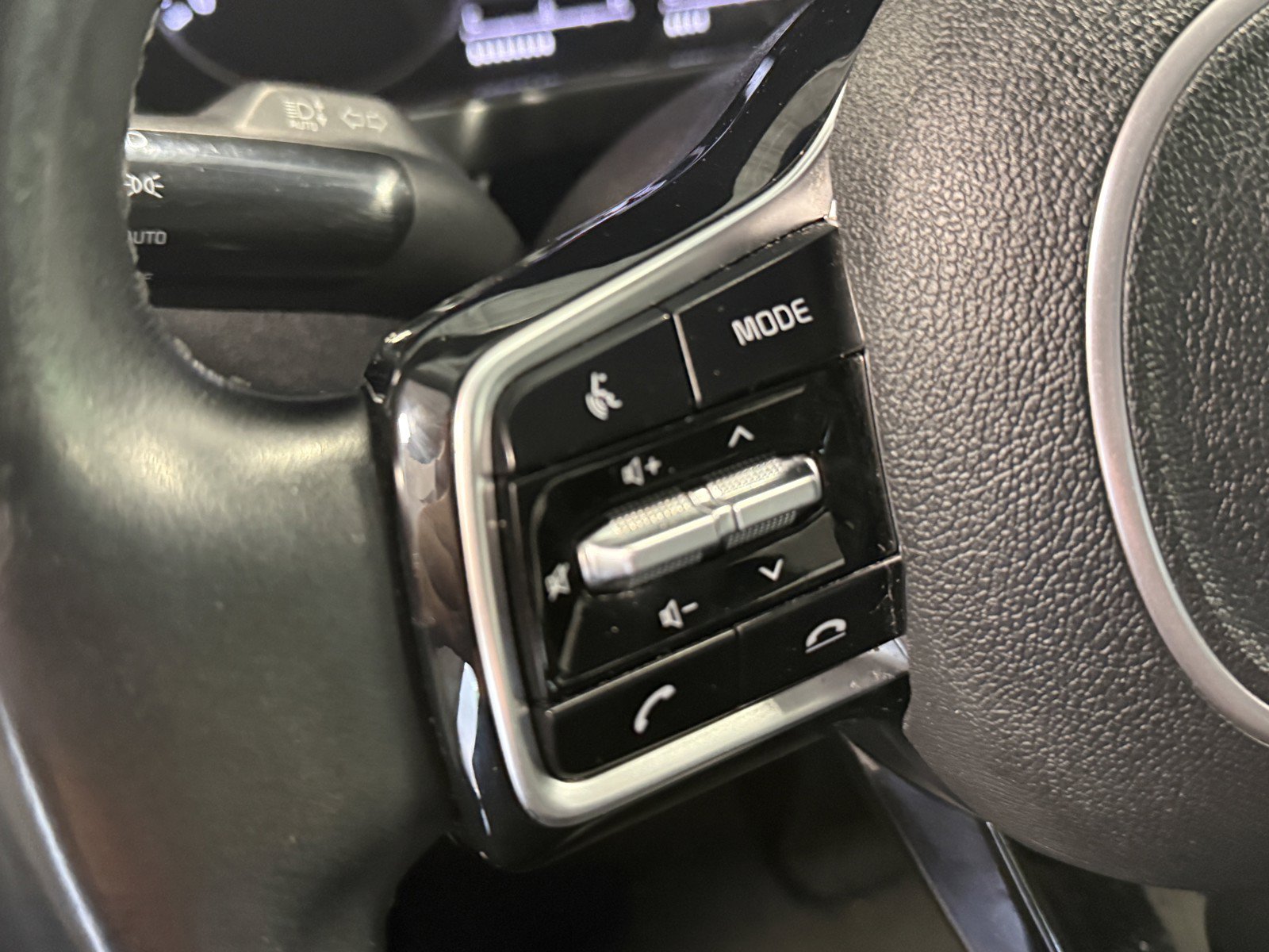 Used 2021 Kia Sorento S w/ Panoramic Sunroof Package AWD/4WD image 19