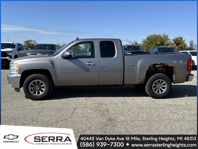 Used 2012 Chevrolet Silverado 1500 LT AWD/4WD image 2