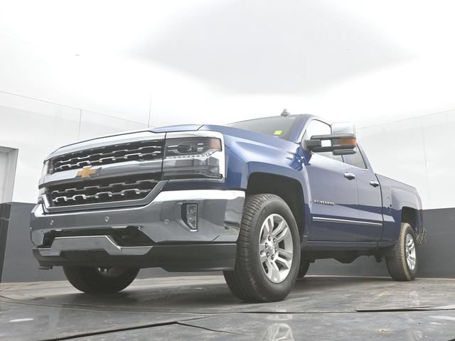 Used 2017 Chevrolet Silverado 1500 LTZ w/ LTZ Plus Package AWD/4WD image 31