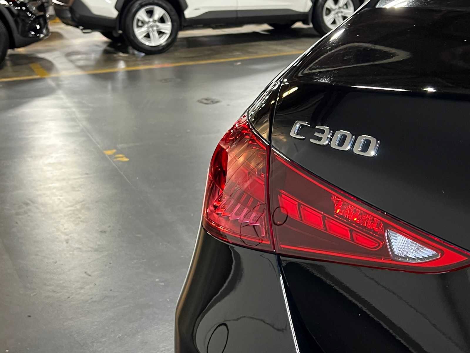 Used 2024 Mercedes-Benz C 300 4MATIC Sedan image 14