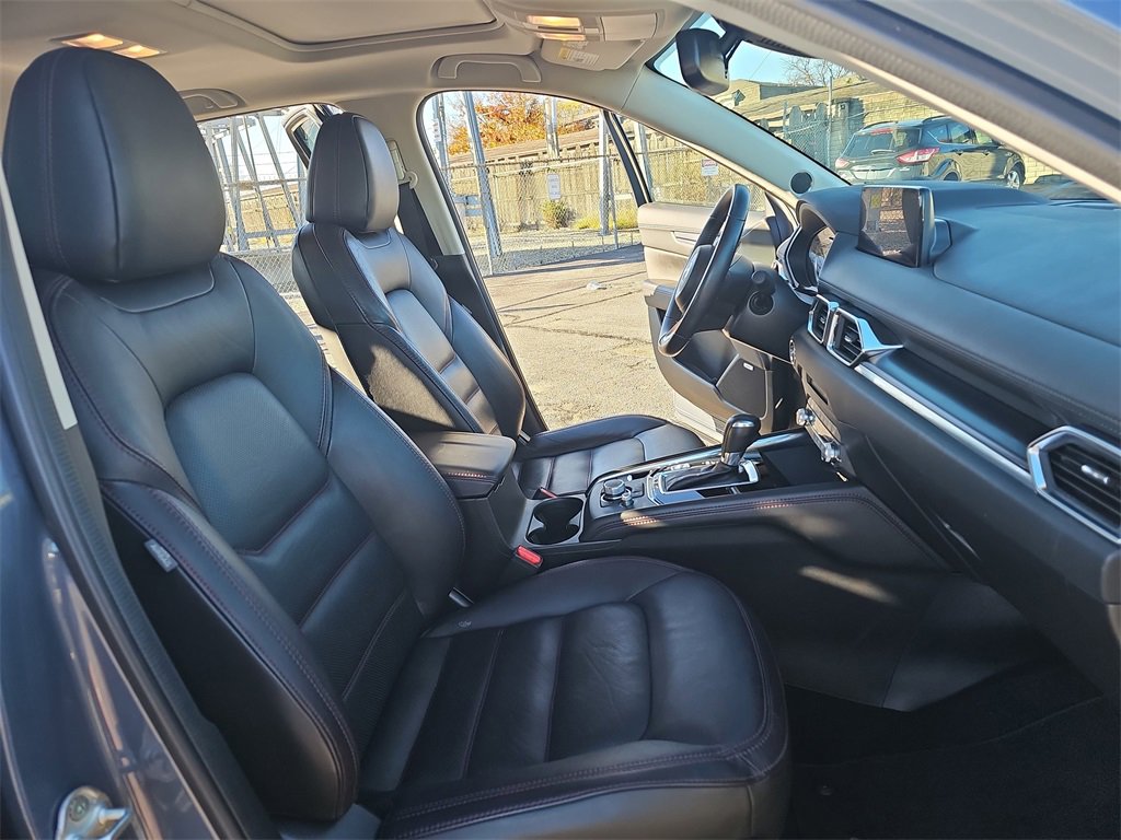 Used 2024 MAZDA CX-5 Carbon Edition image 10