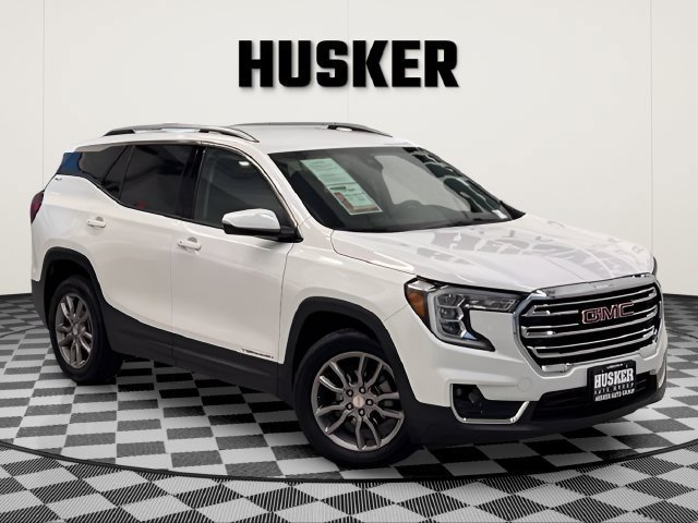 Certified 2024 GMC Terrain SLT AWD/4WD image 1