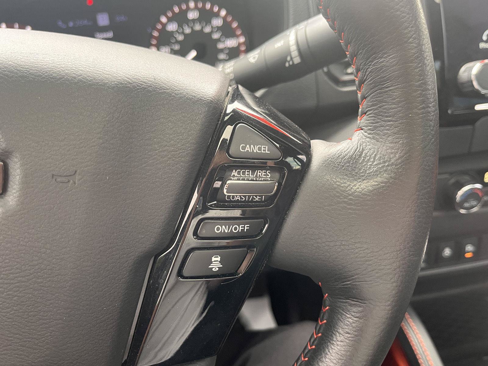 Used 2023 Nissan Frontier PRO-4X w/ Pro-4X Premium Package AWD/4WD image 21