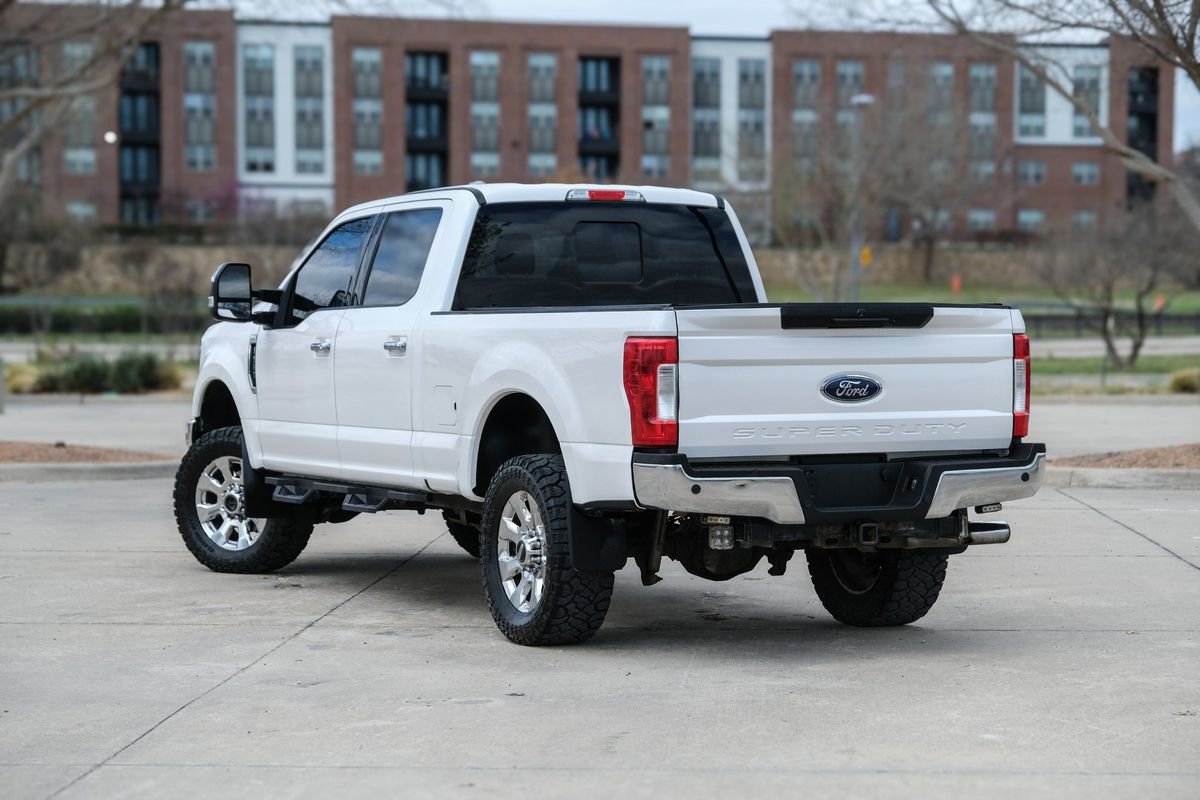 Used 2018 Ford F250 Lariat w/ Chrome Package image 21