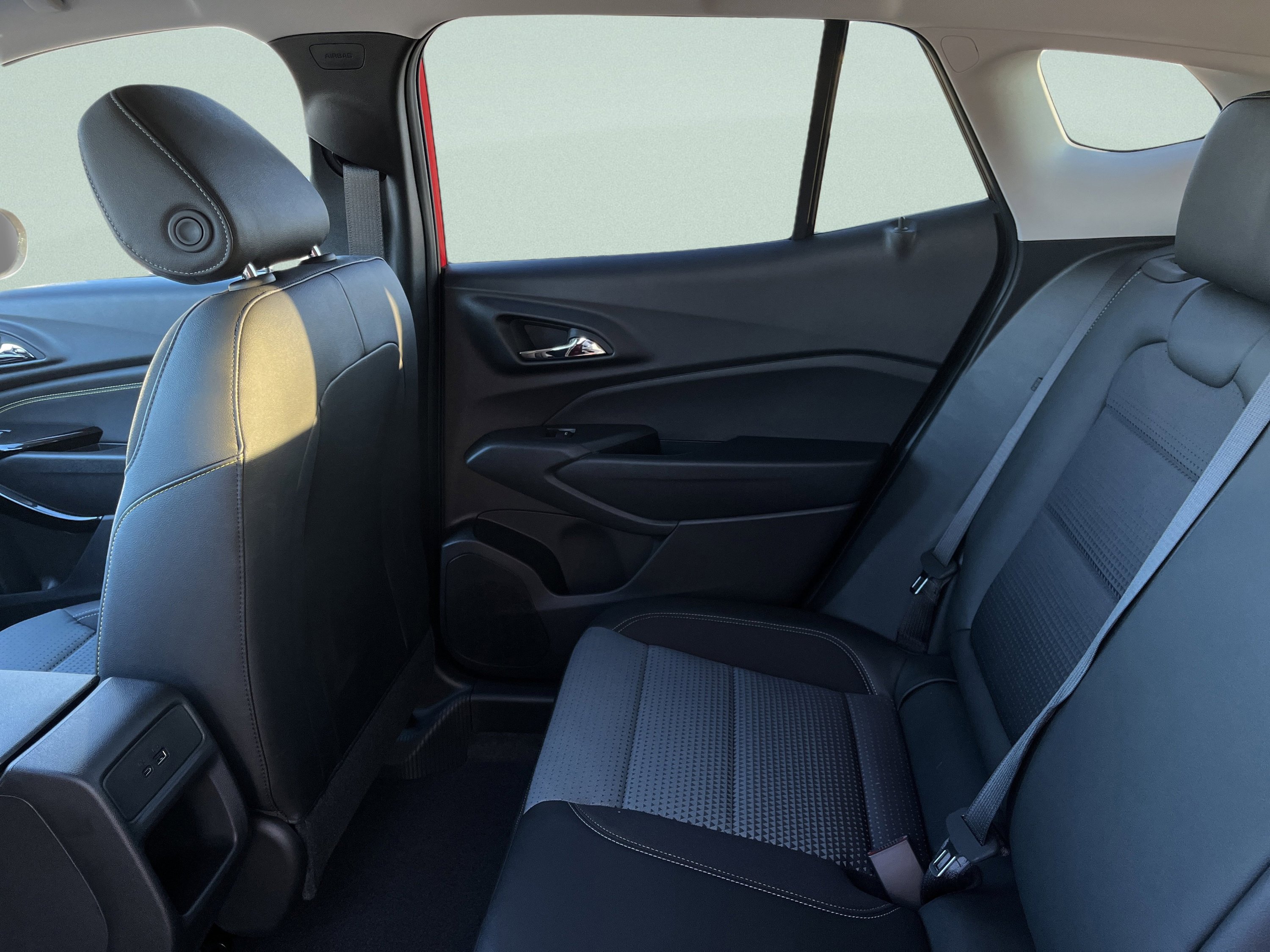 New 2026 Chevrolet Trax LT image 21