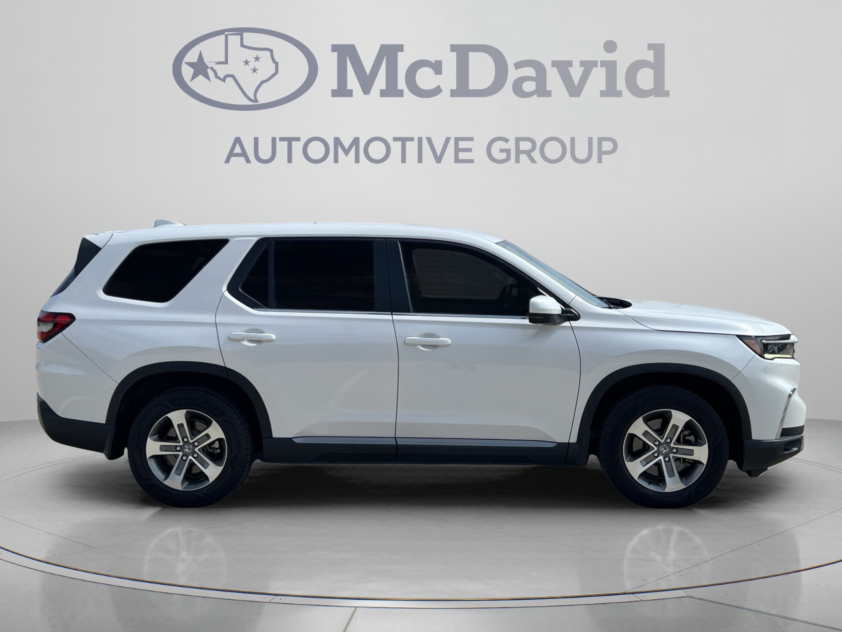 Used 2023 Honda Pilot EX-L image 8