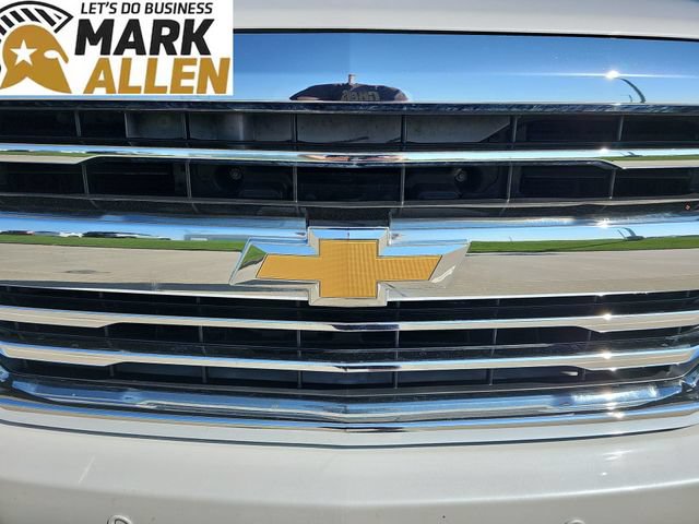 Used 2017 Chevrolet Silverado 1500 High Country AWD/4WD image 30