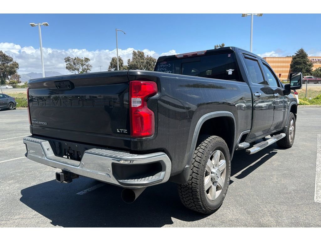 Used 2020 Chevrolet Silverado 2500 LTZ w/ LTZ Premium Package AWD/4WD image 5