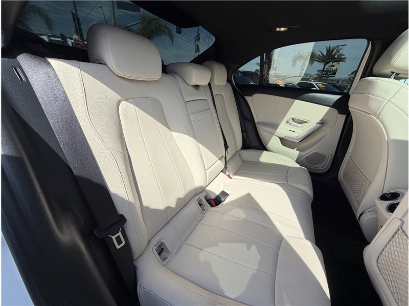 Used 2019 Mercedes-Benz A 220 image 32