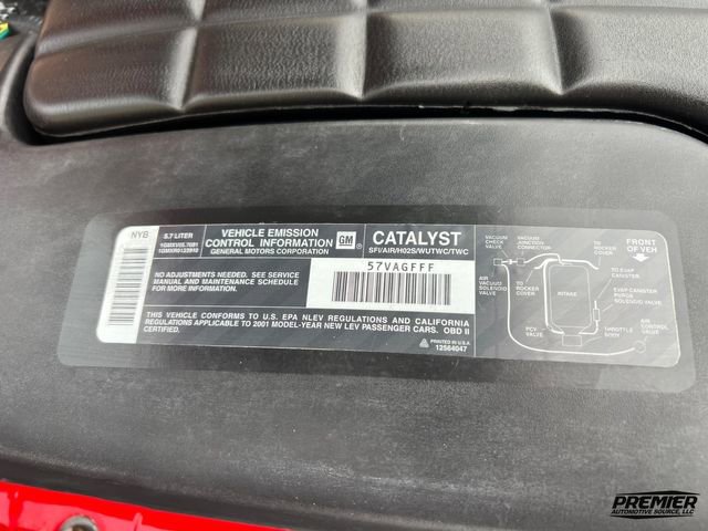 Used 2001 Chevrolet Corvette Coupe w/ Preferred Equipment Group2 image 19